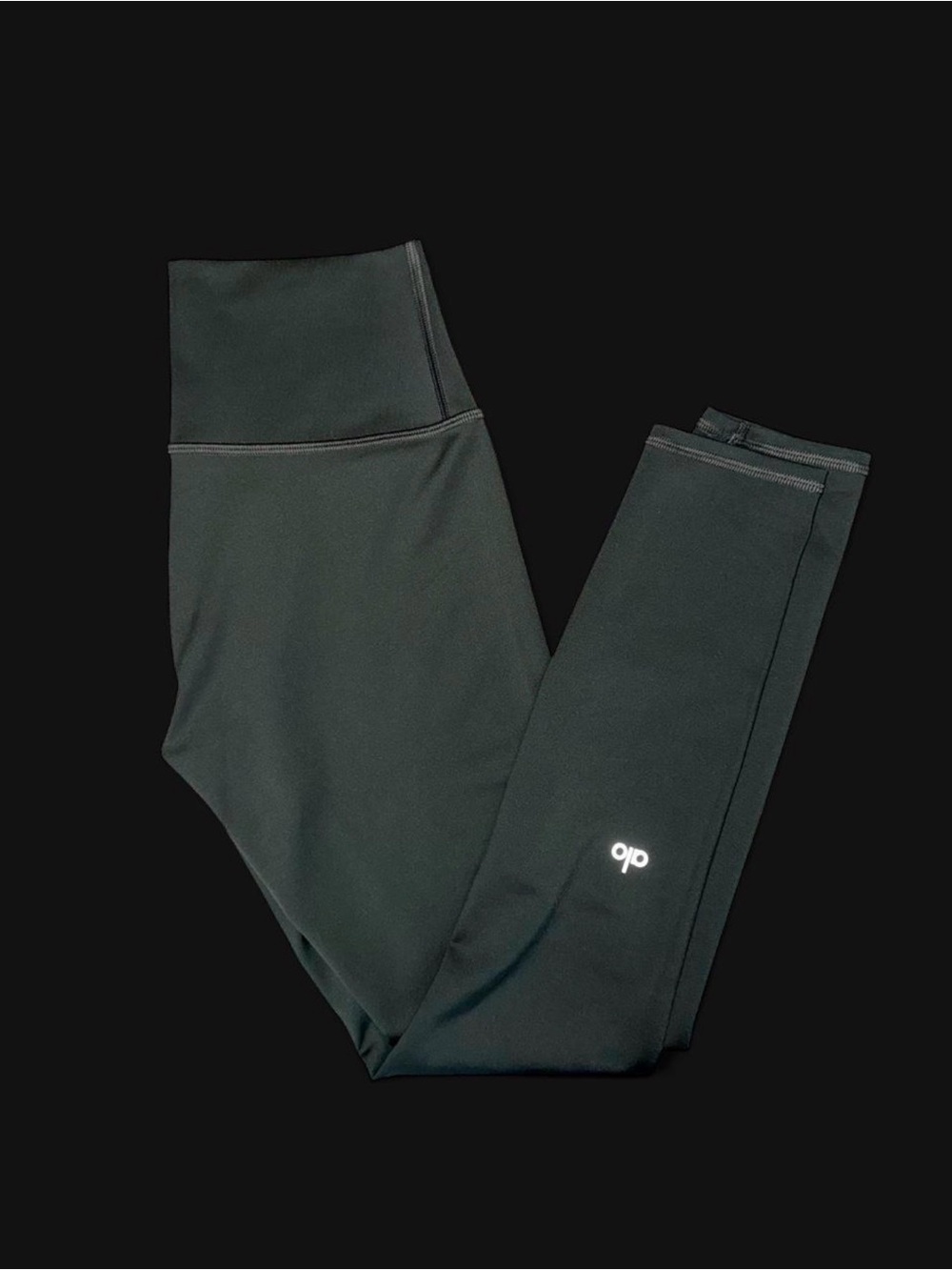 ALO Yoga High-waist Airlift in Olive Green Leggings - Picture 2 of 5